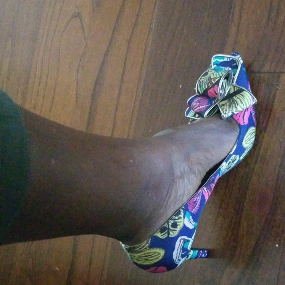 Torta Caliente heels.